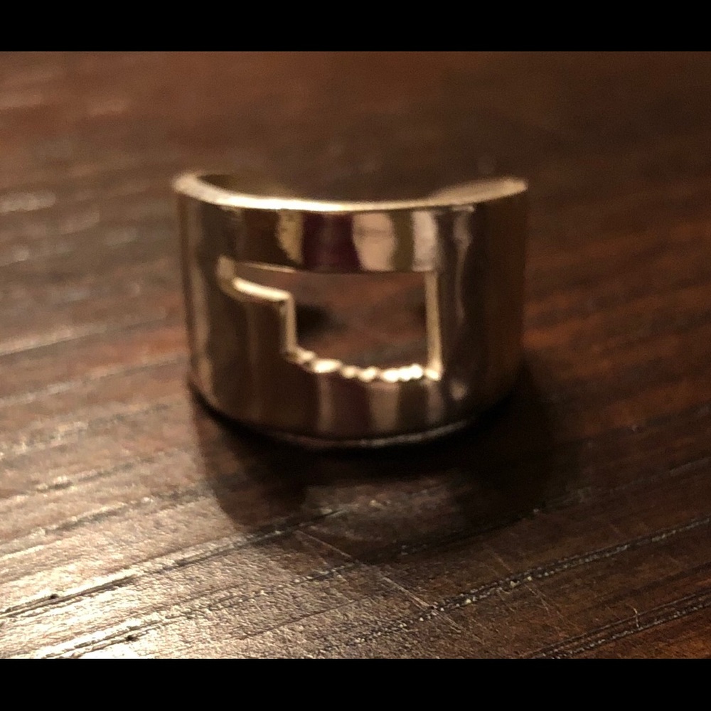 OK cutout ring
